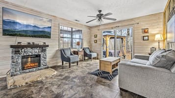 TV, peis og videospill