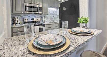 Chic Meadowbrook Condo ~ 12 Mi to Birmingham!