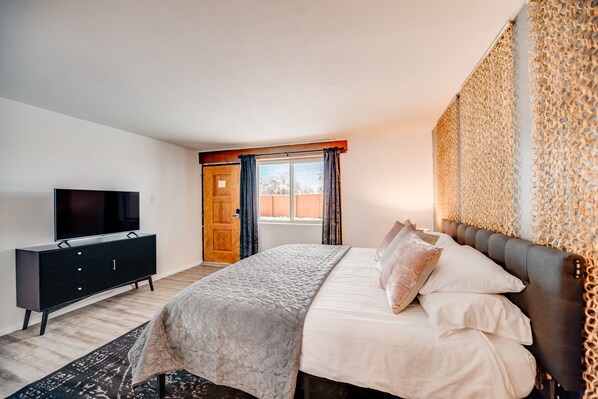 Chambre Signature | Literie de qualité, lit avec matelas en mousse à mémoire, minibar