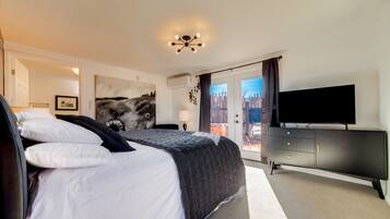 Premium Room | Premium bedding, memory foam beds, minibar, individually decorated