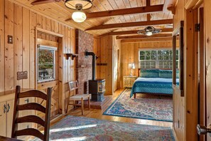 4 chambres, bureau, fer et planche à repasser, Wi-Fi gratuit