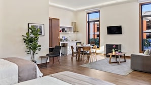 Unclassified image, 3 of 25, button - Casa Herrmann Suites (Mexico City)