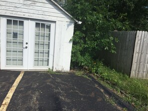 Exterior detail - STOREFRONT Office FOR RENT (Columbus)