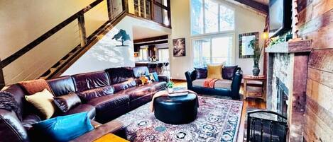 Smart-tv, eldstad och printers