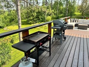 Outdoor dining - Lester River Pines Home | Pond | Woods | Views (Duluth)