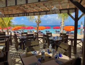 Outdoor dining - Oceanfront, 4 balcony condo: Stunning Sunsets (Sint Maarten)