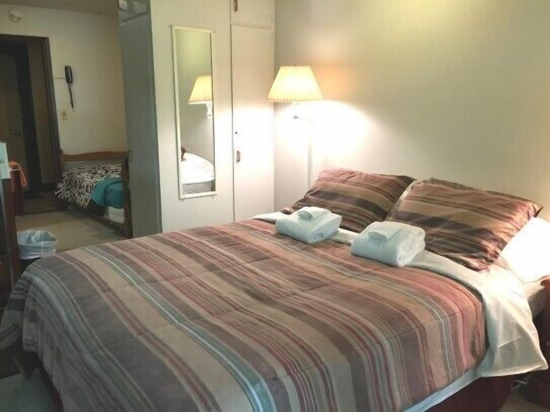 Mt. Baker Lodging Condo 9 - Sleeps 2!
