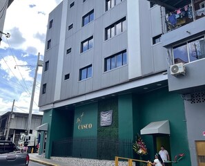 숙박 시설 정면