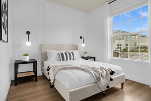 5 bedrooms, travel cot, WiFi, bed sheets