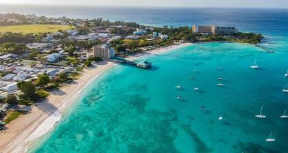 Beachfront Cosy and Romantic Condo - Nautilus