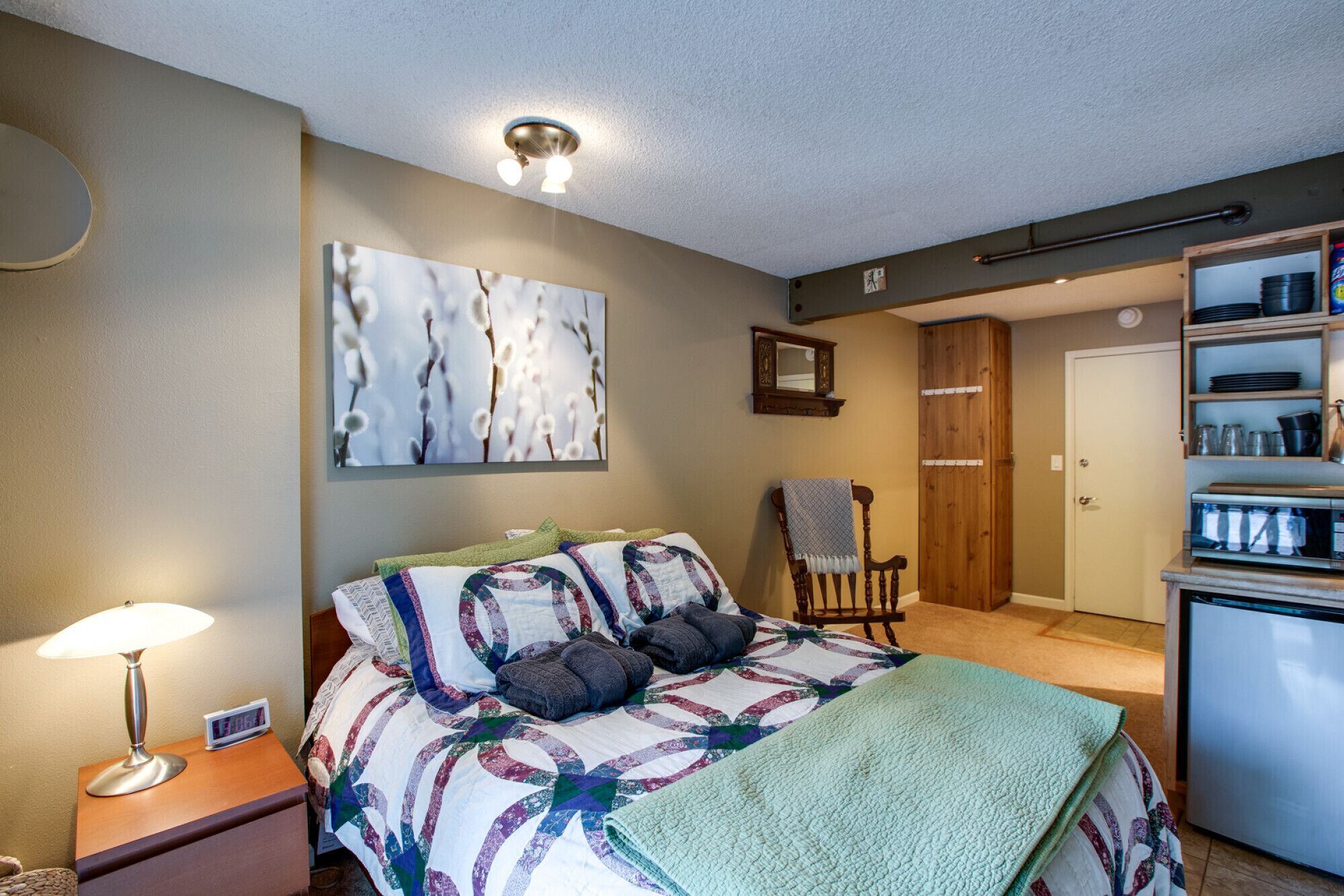 Mt. Baker Lodging Condo 37 - Sleeps 2!