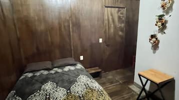Cabaña clásica | 2 habitaciones, edredón, wifi gratis y ropa de cama