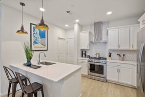 House, Multiple Beds, Patio, Garden View (2838 Barnstormer St Unit #3) | Private kitchen - New! Cozy Colorado Living – 8 Min From Old Town! (Fort Collins)