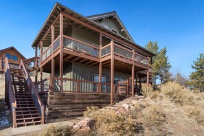 Exterior - Rustic Mtn Home Near Marina | Lake & City Views! (Fort Collins)