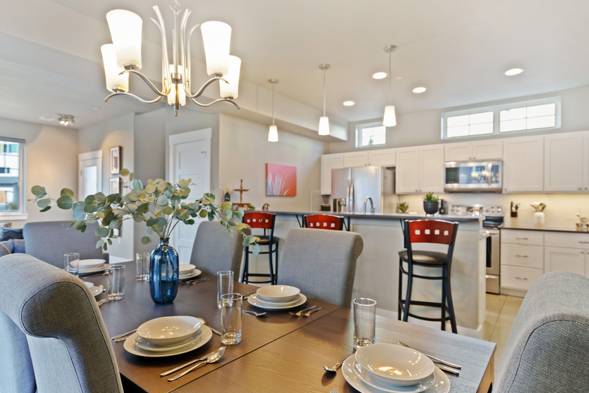 Ferienhaus, Mehrere Betten, Whirlpool, Gartenblick (227 Urban Prairie St) | Speisen