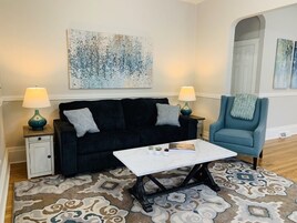 Apartment, Multiple Beds, Patio, Garden View (1944 7th Ave - Upper) | Living area | 40-inch TV with digital channels