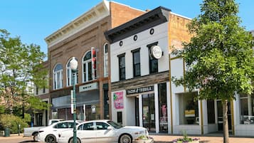 Apartment, Multiple Beds, Patio, Garden View (1944 7th Ave - Upper) | Exterior