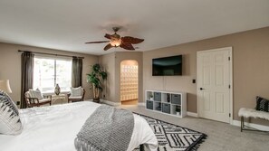 Studio (4 Bedrooms) - North Scottsdale Retreat w Resort Like Backyard! (Scottsdale)