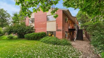 Condo, Multiple Beds, Patio, Garden View (220 Peterson St Unit 4) | View from room