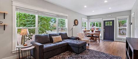 40-tommu sjónvarp með stafrænum rásum