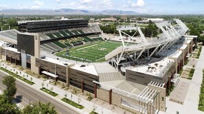 Exterior - Sleek Home Near Old Town W/ Rftp Hot Tub & Mtn Views (Fort Collins)