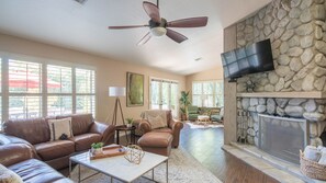 Studio (4 Bedrooms) | Living area | Foosball - Scottsdale Gem W/pool in Private and Serene Yard! (Scottsdale)