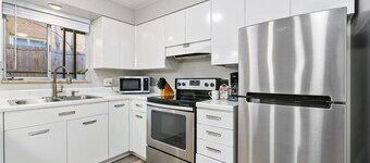 Hip & Urban Condo Near the Heart of Old Town