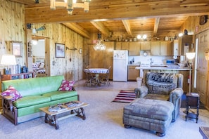 TV - Spring Creek Retreat on the Madison River (Ennis)