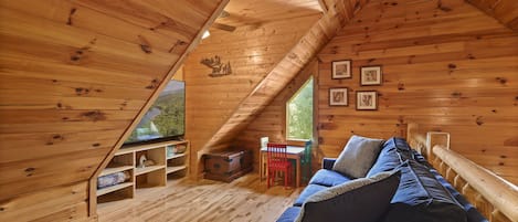 Smart TV, fireplace, foosball, stereo