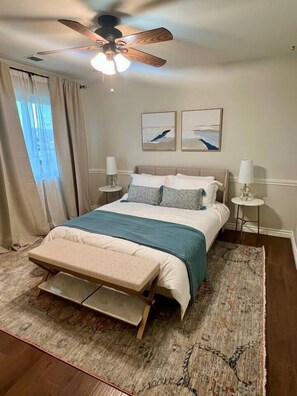 5 habitaciones, cuna de viaje, wifi gratis y ropa de cama