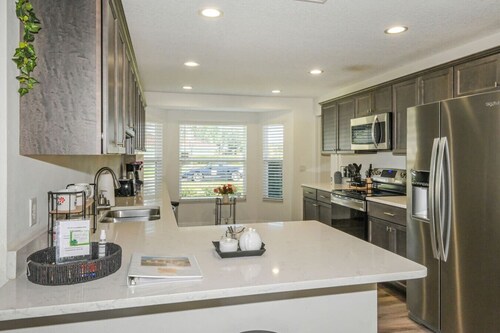 Villa JOY: 3-bed / 2-bath & private pool/spa