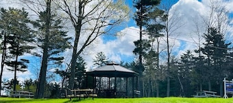 Calabogie Motor Inn