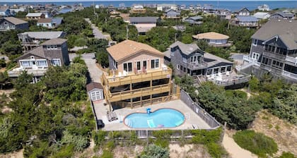 Oceanfront, Beach Access, Private Pool, Hot Tub, & Game Room