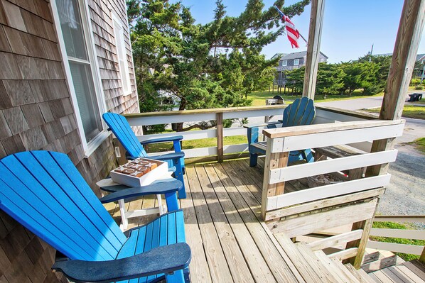 Terrace/patio - Oceanside, Handicap Friendly, Hot Tub, & Easy Beach Access (Avon)