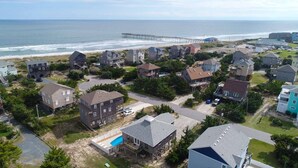 A coastal residential area with houses, a pier, and a beach. - Dogs Welcome, 25 Yards to Beach Access, Private Pool & Hot Tub (Avon)