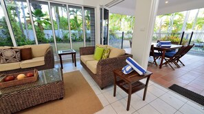 Interior - Coral Drive Retreat Port Douglas (Port Douglas)