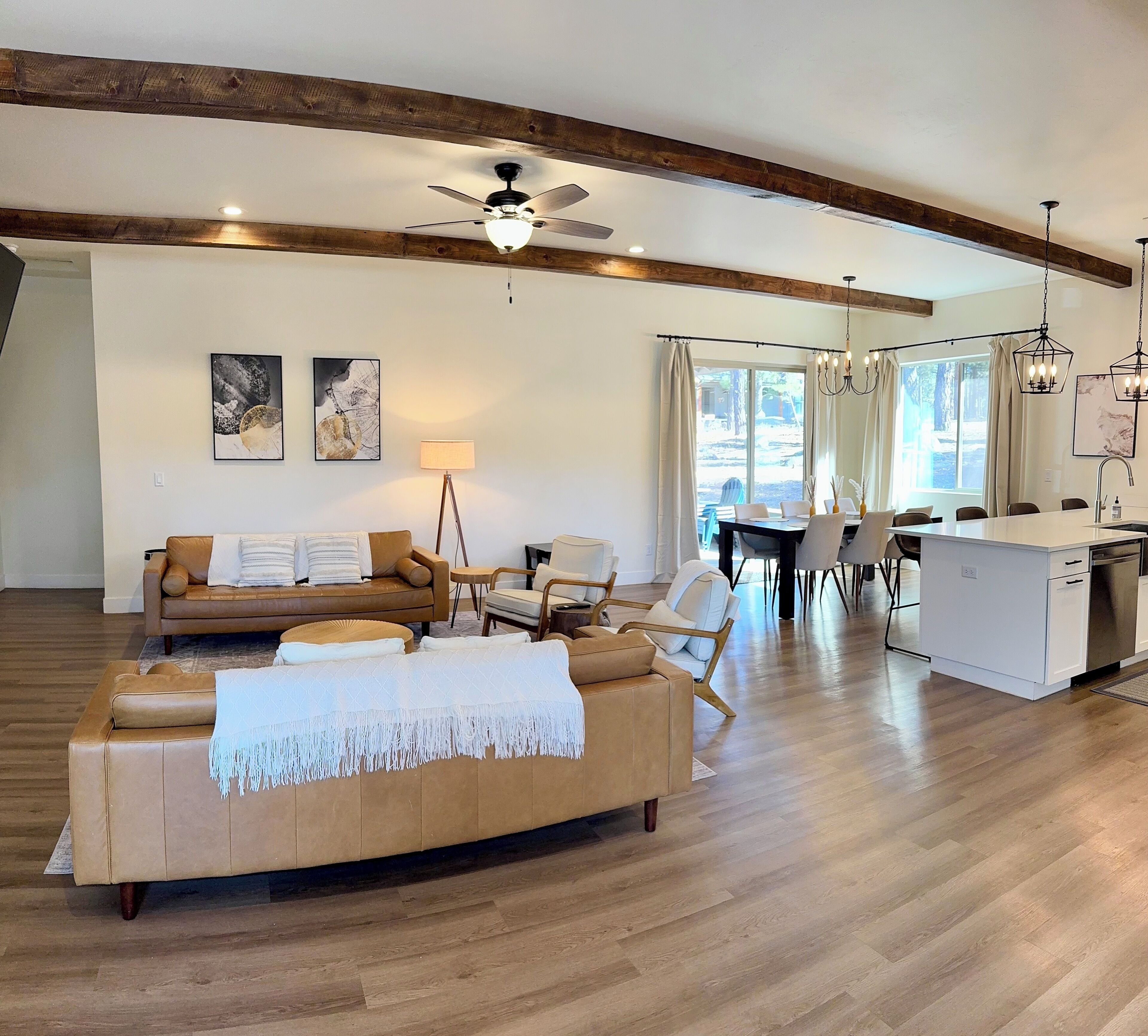 Smart-TV, Kamin, Videospielkonsole