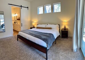 4 Schlafzimmer, Schreibtisch, kostenloses WLAN, Bettwäsche