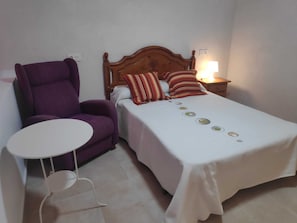 House, 5 Bedrooms, City View | 6 bedrooms, free WiFi, bed sheets - Casa Teatro RAICES (Taberno)