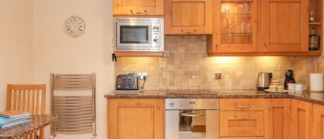 Fridge, dishwasher, electric kettle, toaster