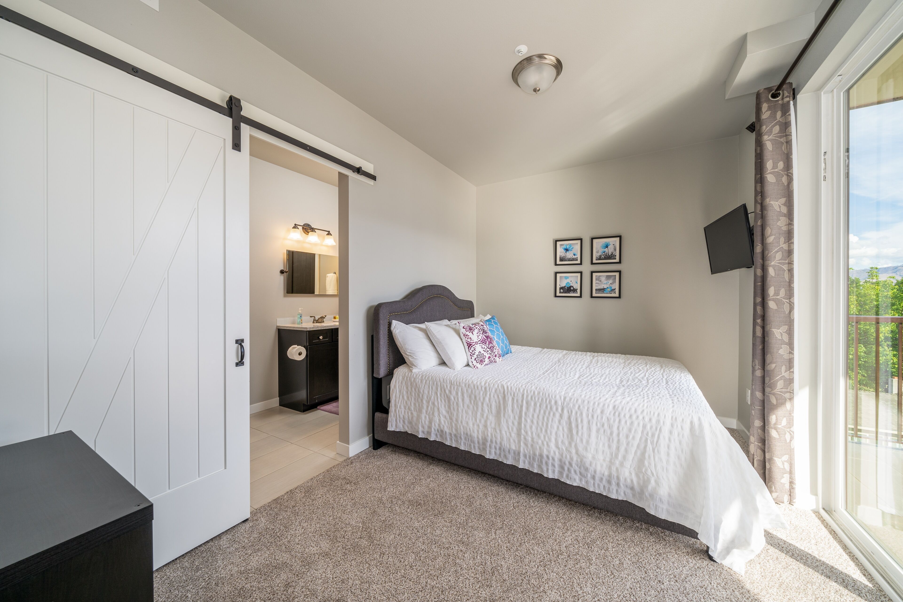 3 bedrooms, free WiFi