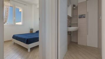 3 bedrooms