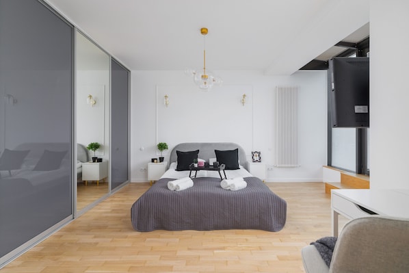 Apartment, 2 Bedrooms, 2 Bathrooms | 2 bedrooms, bed sheets - Apartment Cracow by Renters Prestige (Kraków)