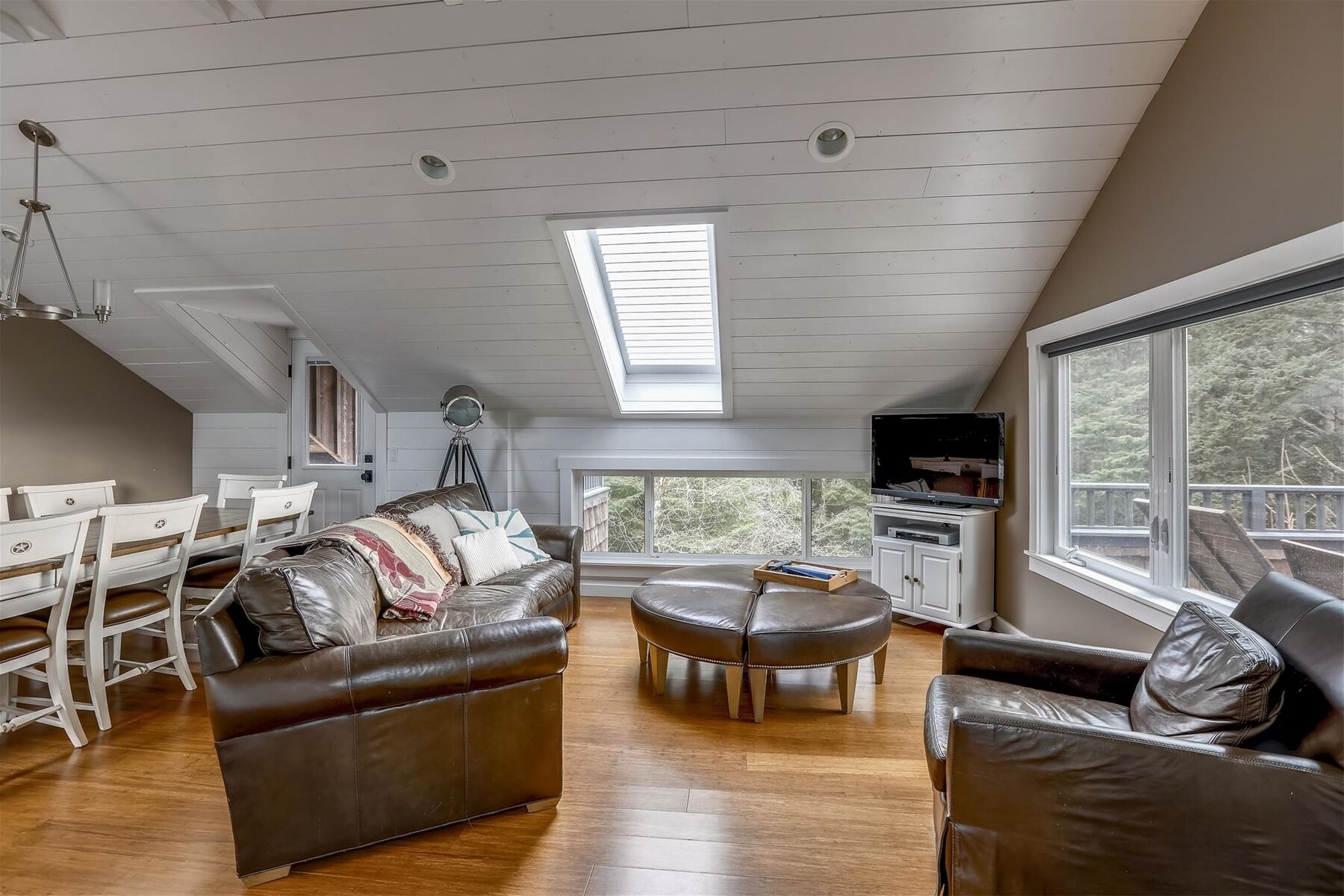 Arcadia Cottage - Beachcomber Vacation Homes