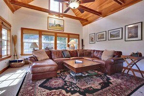 TV, fireplace, DVD player, ping pong