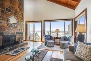 تلفزيون، مدفأة