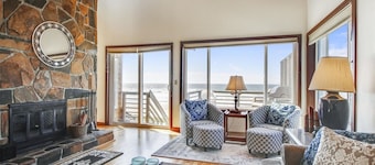 Beach Haven - Beachfront! - Beachcomber Vacation Homes