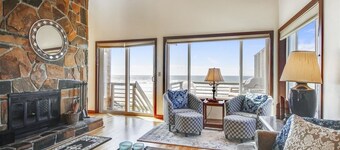 Beach Haven - Beachfront! - Beachcomber Vacation Homes