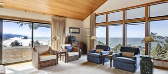 The Viewpoint - Ocean Views!