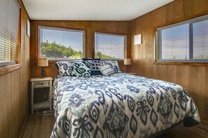 2 bedrooms, Internet, bed sheets